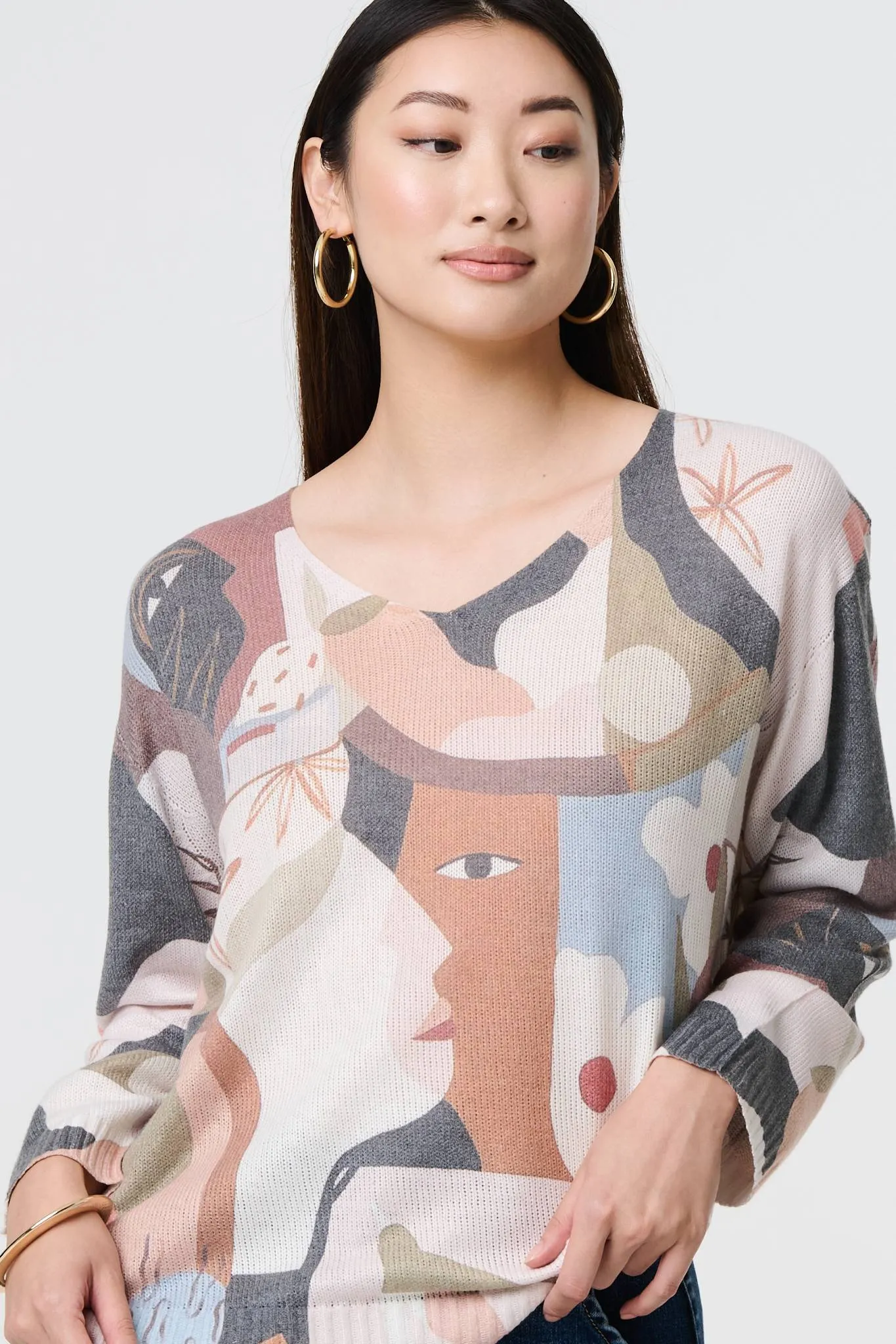 Abstract Print Long Sleeve Knit Top