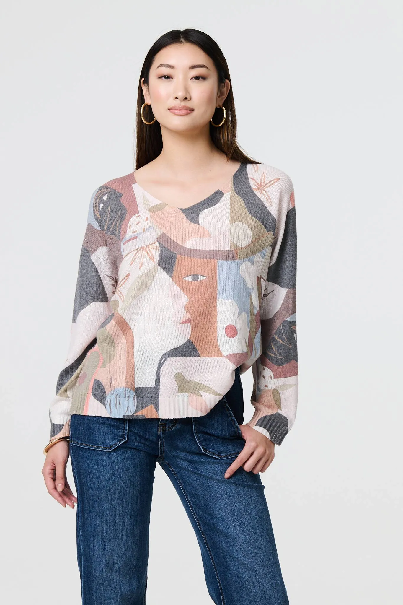 Abstract Print Long Sleeve Knit Top