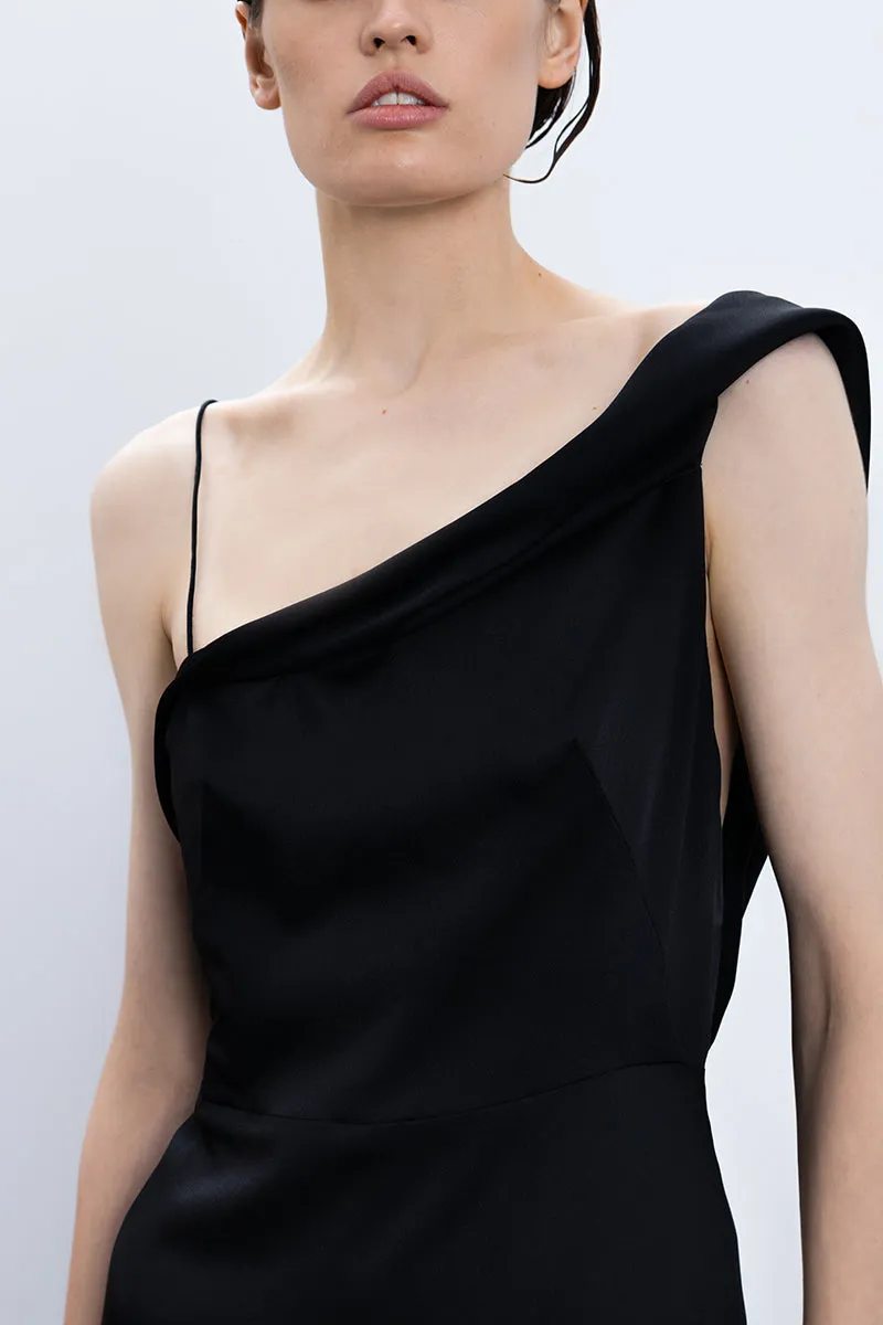 ASYMMETRICAL GOWN IN BLACK