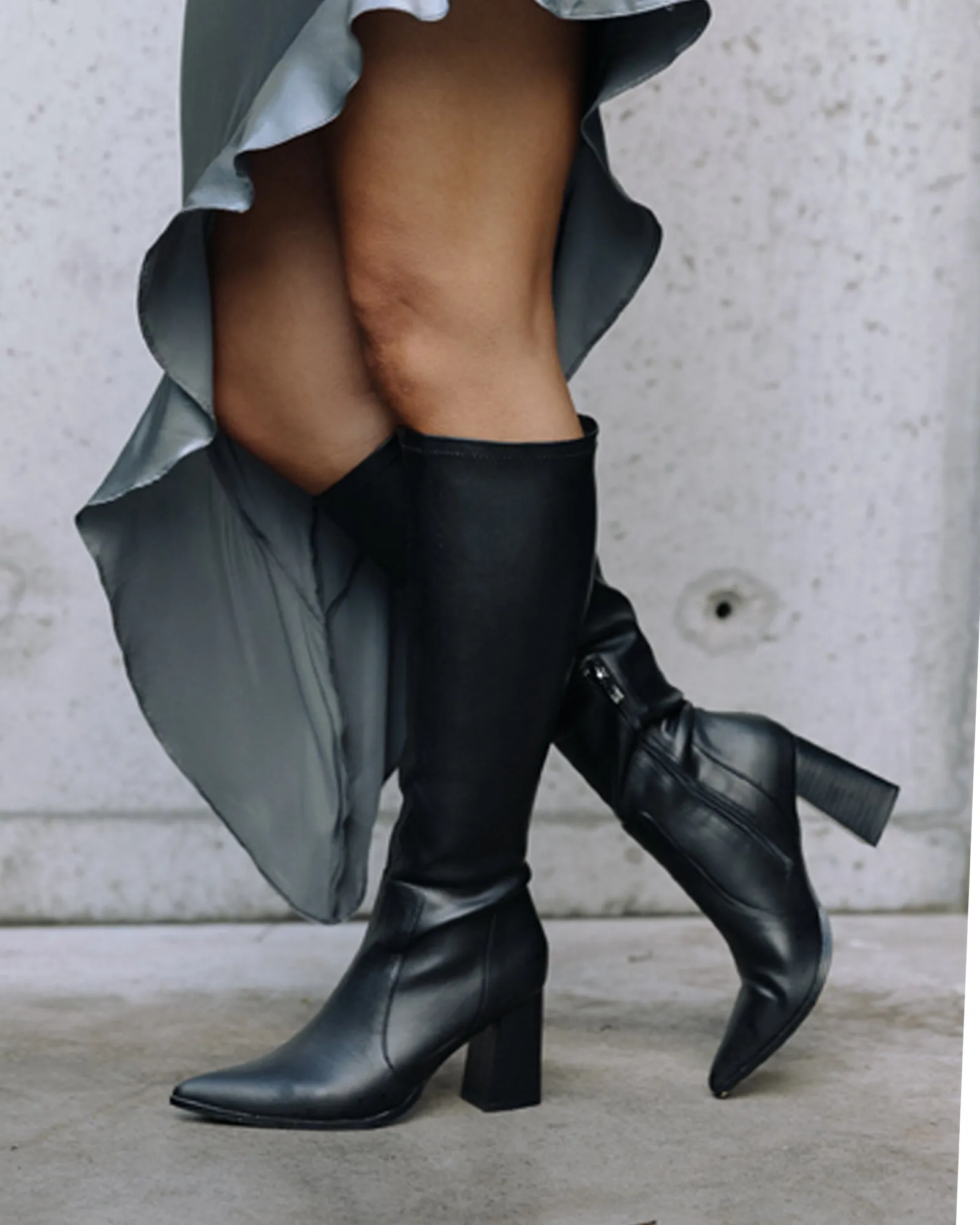 WICKS Pointed Toe Knee Boots